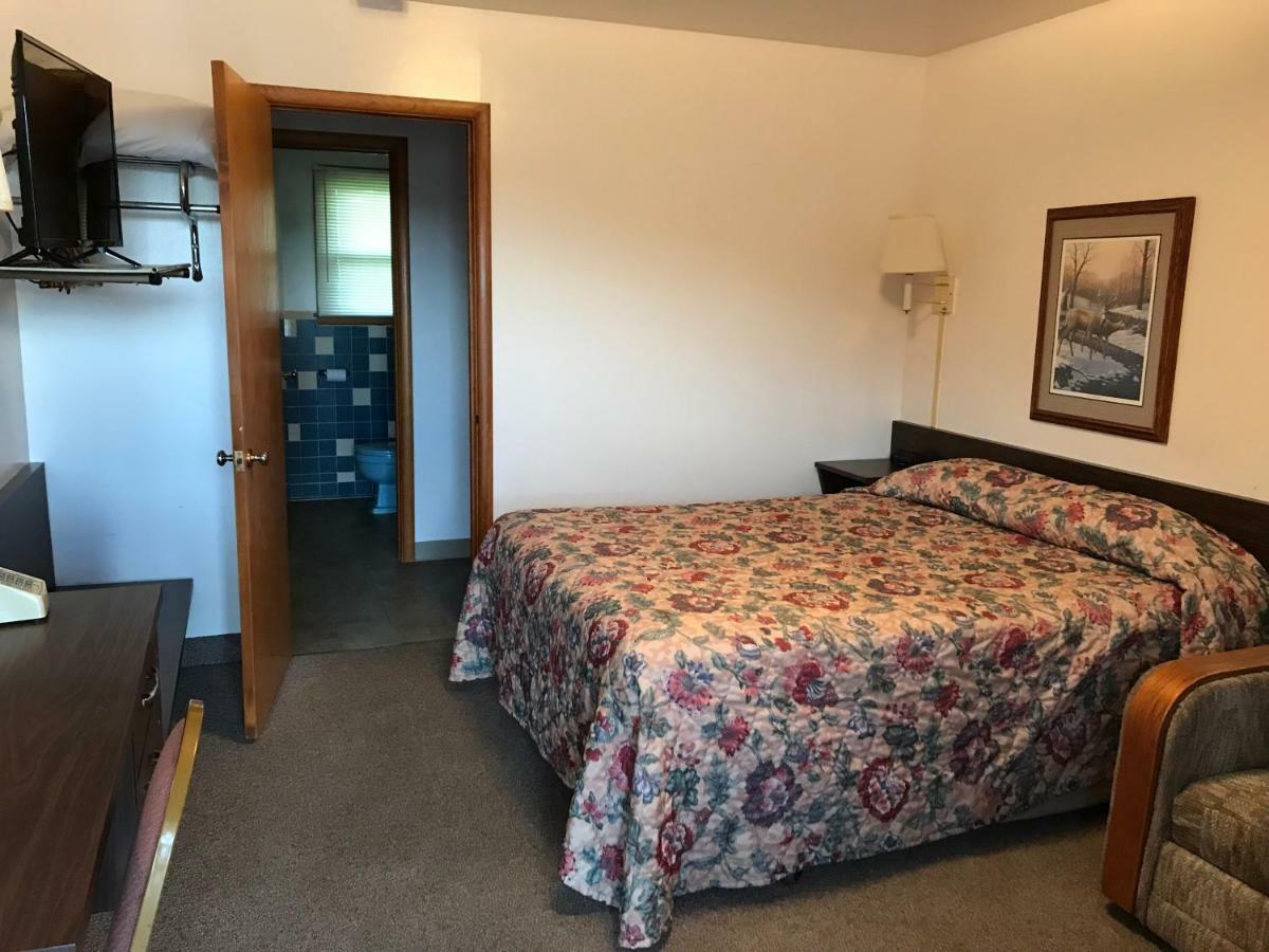 Motel Grand Chadron Exterior photo